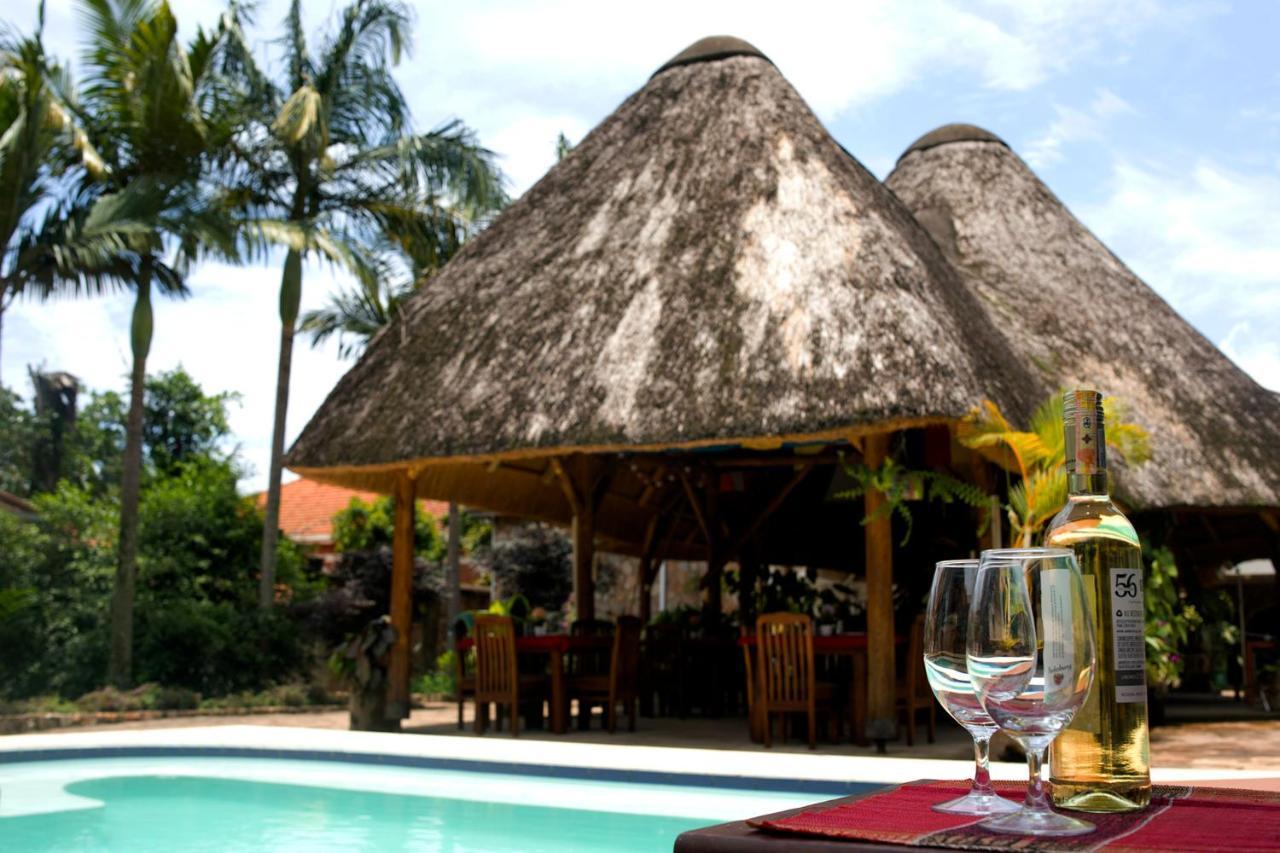 Entebbe Palm Hotel Luaran gambar